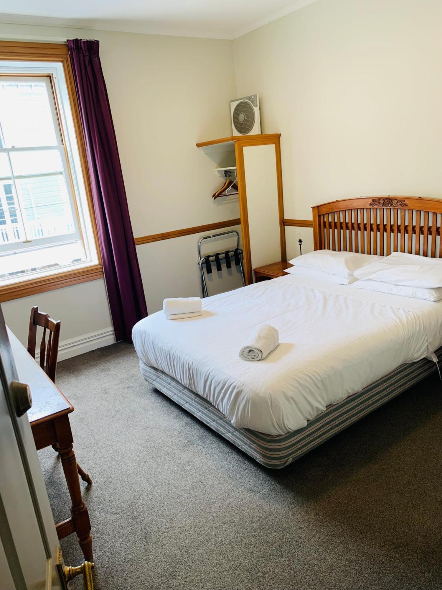 Shepherds Arms Hotel Wellington Extérieur photo