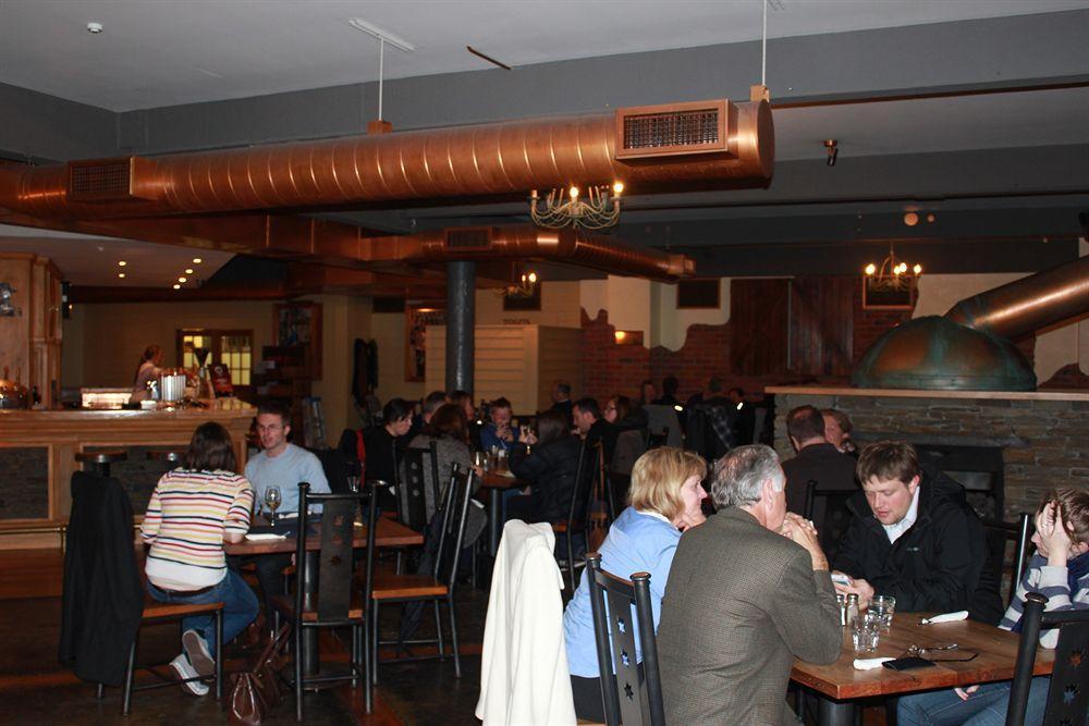 Shepherds Arms Hotel Wellington Extérieur photo